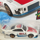 Hot Wheels 1/64 Porsche 935 #277 White