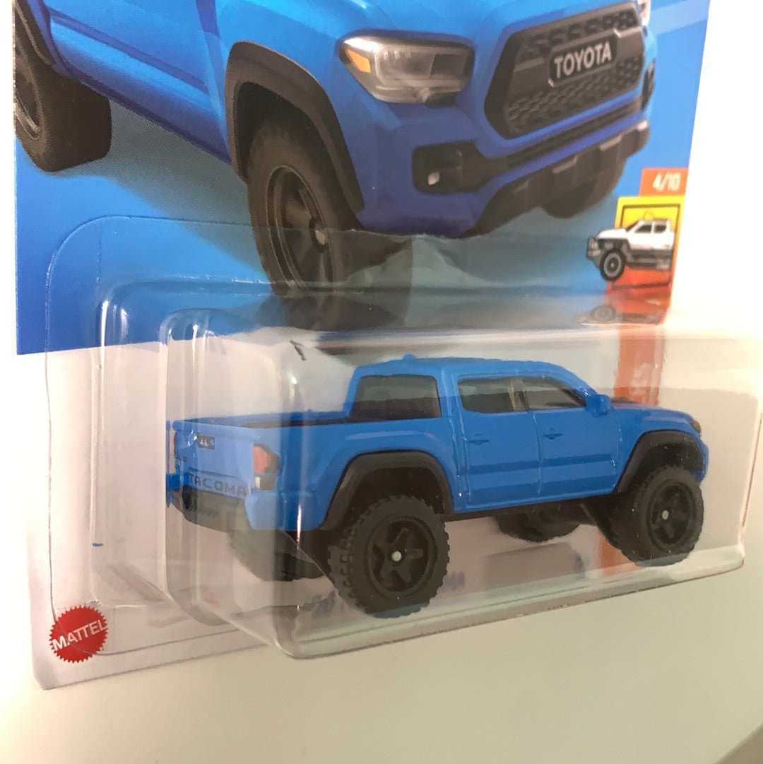 Hot Wheels 1/64 ‘20 Toyota Tacoma Blue