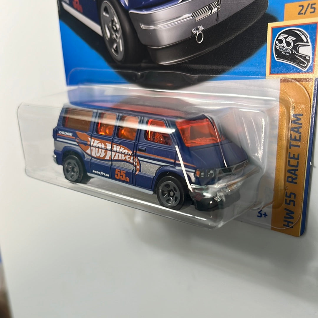 Hot Wheels Dodge Van Blue - Race Team