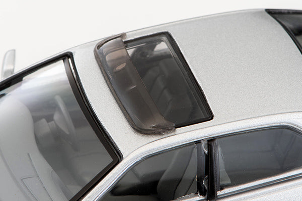 Tomica Limited Vintage Neo 1/64 LV-N241b Toyota Chaser 3.0 Avante G Silver