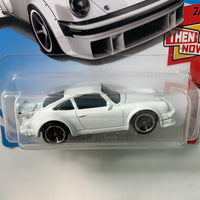 Hot Wheels Porsche 934 Turbo RSR White