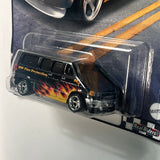 Hot Wheels Boulevard Mix P Dodge Van