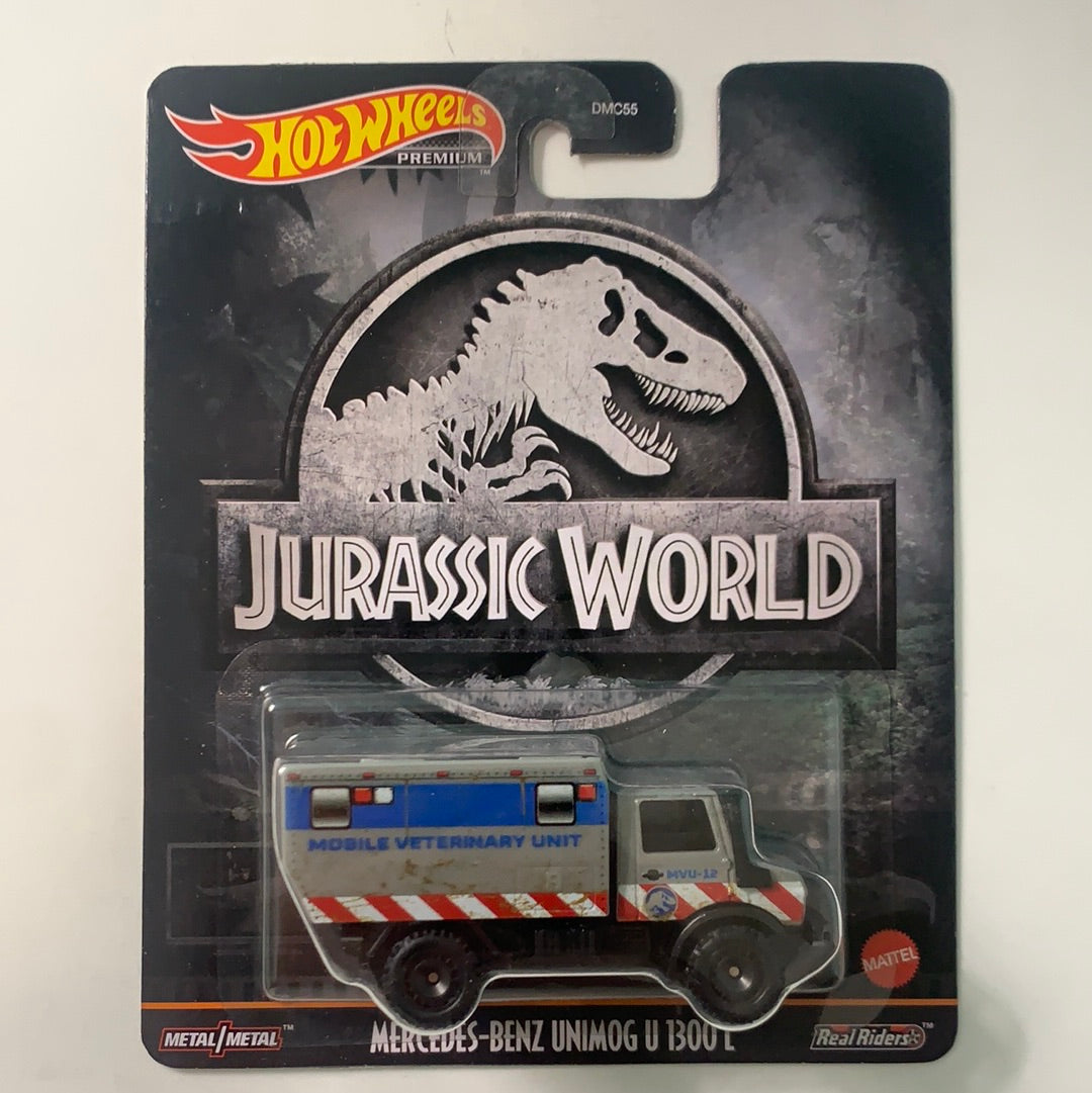 Hot Wheels Entertainment Mercedes Benz Unimog U 1300 L Jurassic World