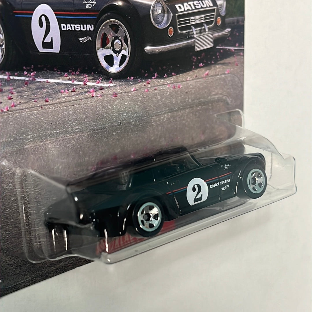 Hot Wheels Datsun Fairlady 2000 Black - Japanese Classics
