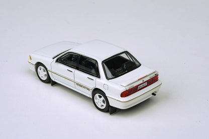 Para64 Mitsubishi Galant VR-4 Sophia White