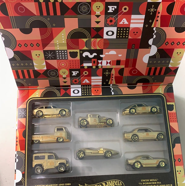 Hot Wheels FAO Schwarz 8 Car Set - Worn Box – Flipn Diecast