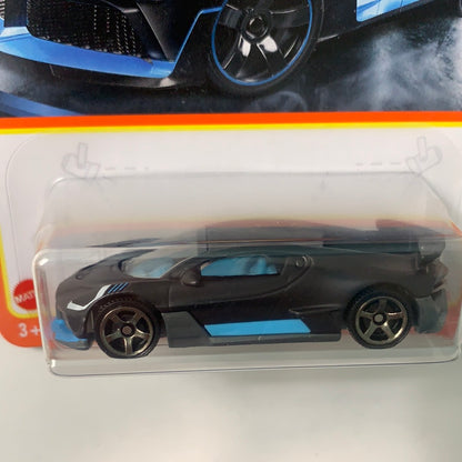Matchbox 1/64 2018 Bugatti Divo Black & Blue