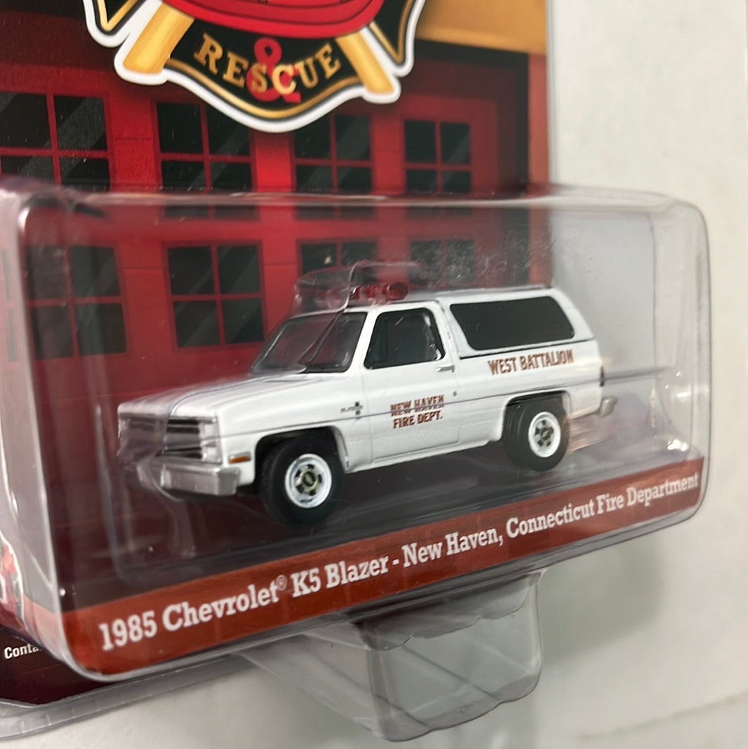 Greenlight 1/64 1985 Chevrolet K5 Blazer - New Haven, Connecticut Fire Department