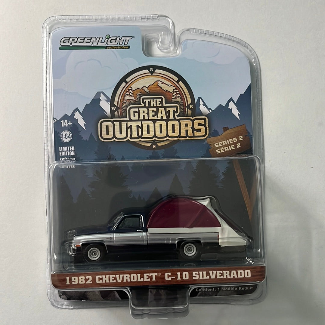 Greenlight 1/64 1982 Chevrolet C-10 Silverado- The Great Outdoors Blue