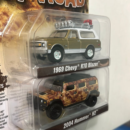 *Damaged Card* Johnny Lightning 1/64 1969 Chevy K10 Blazer & 2004 Hummer H2 - Off Road Version A