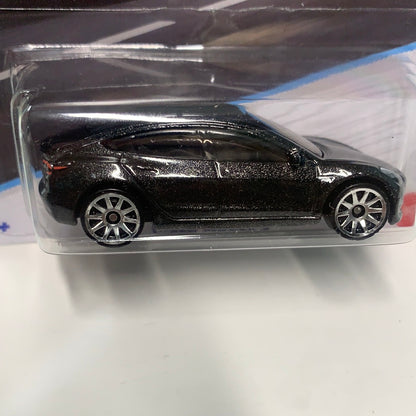 Hot Wheels 1/64 Luxury Sedans Tesla Model 3 Black