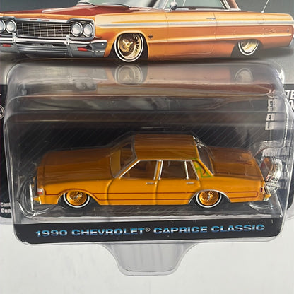 Greenlight 1/64 1990 Chevrolet Caprice Classic California Lowriders Series 2 Orange