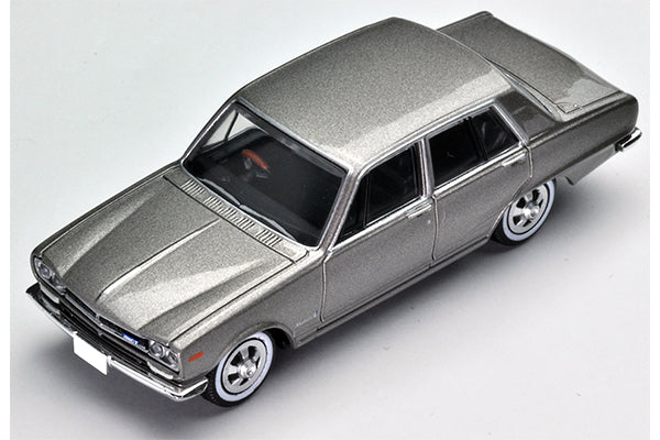 Tomica Limited Vintage Nissan Skyline 2000GT (Silver) 71 year model