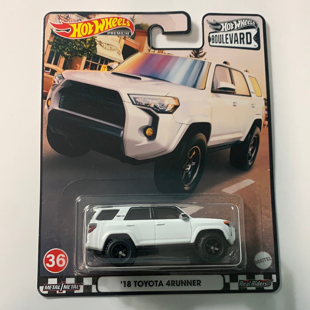 Hot Wheels 1/64 Boulevard Mix H ‘18 Toyota 4Runner White