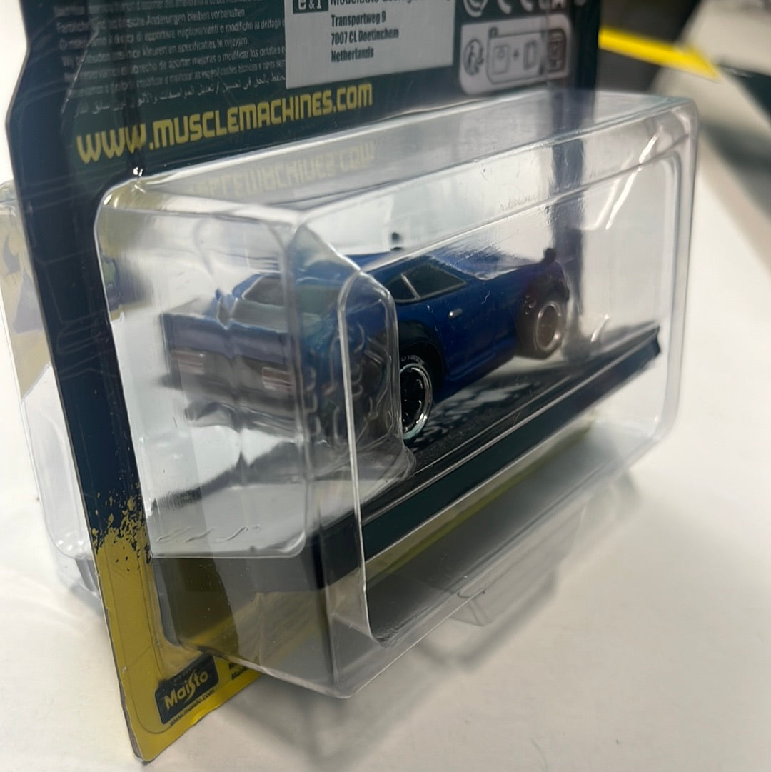 1/64 Muscle Machines 1972 Datsun 240Z Blue - Damaged Card