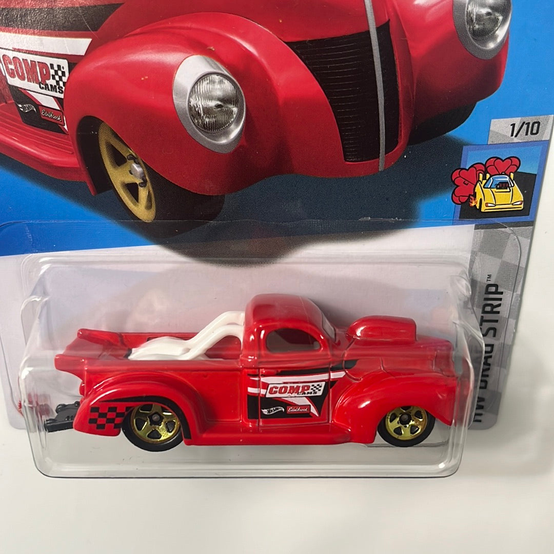 Hot Wheels 1/64 ‘40 Ford Pickup Red