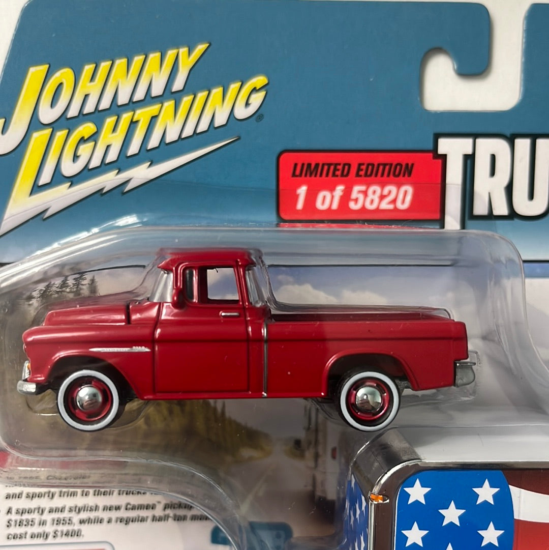 Johnny Lightning 1/64 Truck & Trailer 1955 Chevy Cameo w/ Enclosed Car Trailer