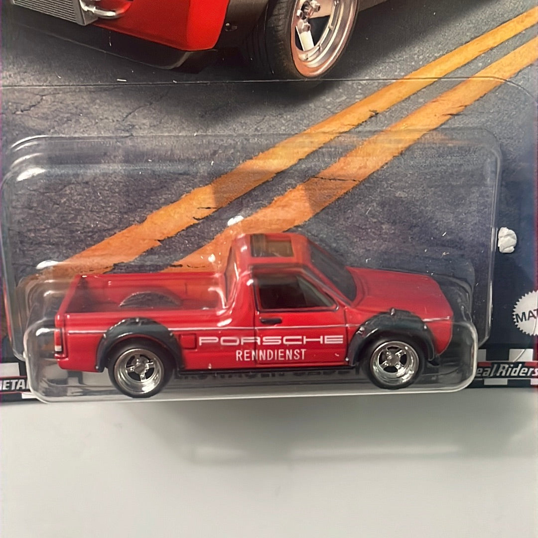 Hot Wheels Boulevard Mix P Volkswagen Caddy Red