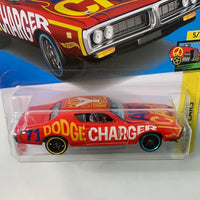Hot Wheels ‘71 Dodge Charger Red