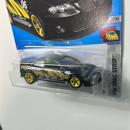 Hot Wheels 1/64 ‘06 Pontiac GTO Black - Damaged Card