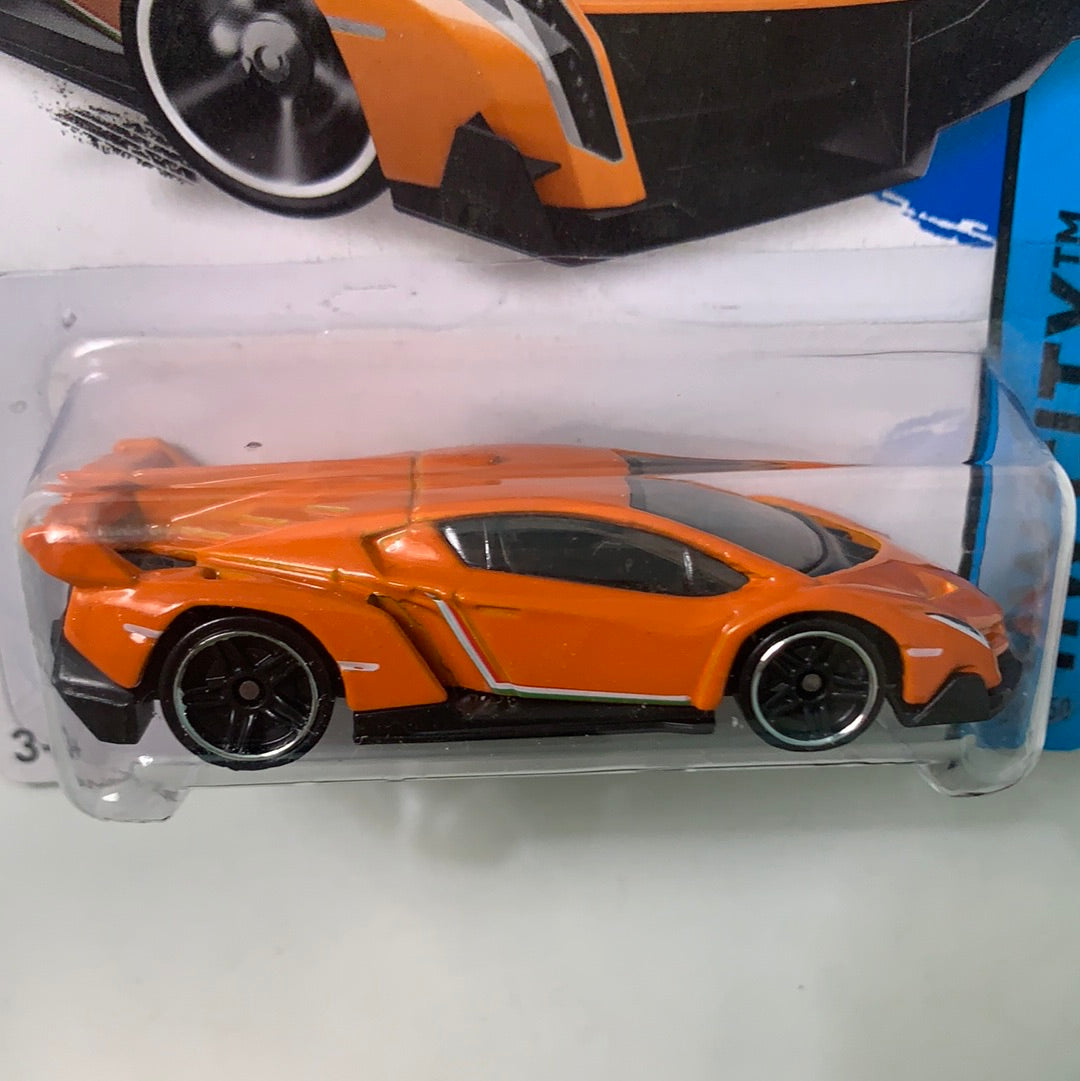 Hot Wheels 1/64 Lamborghini Veneno Orange - Damaged Card