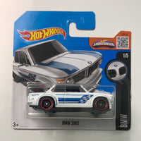 Hot Wheels 1/64 BMW 2002 Short Card White