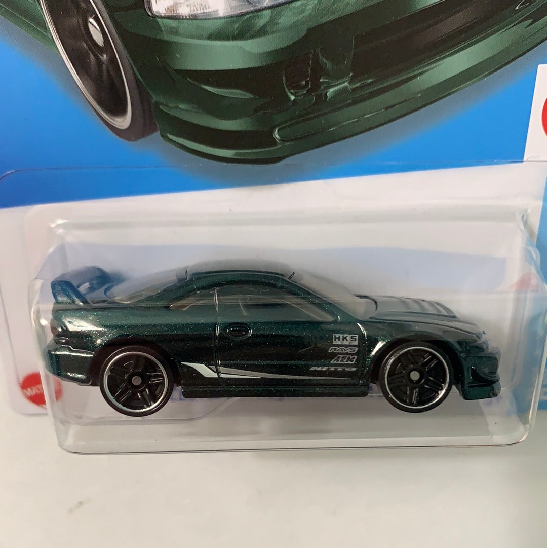 Hot Wheels 1/64 Custom ‘01 Acura Integra GSR Green