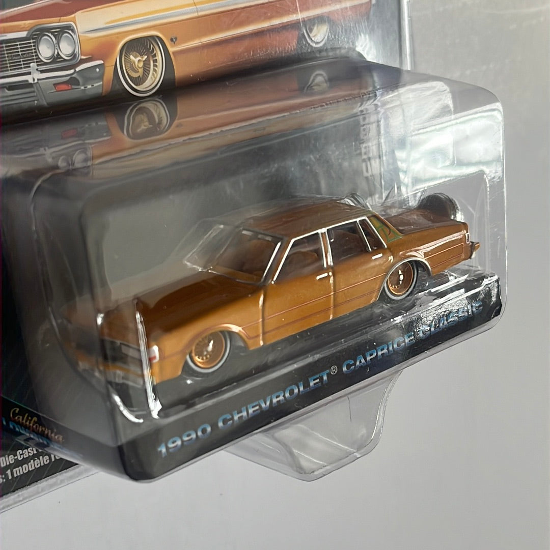 Greenlight 1/64 1990 Chevrolet Caprice Classic California Lowriders Series 2 Orange