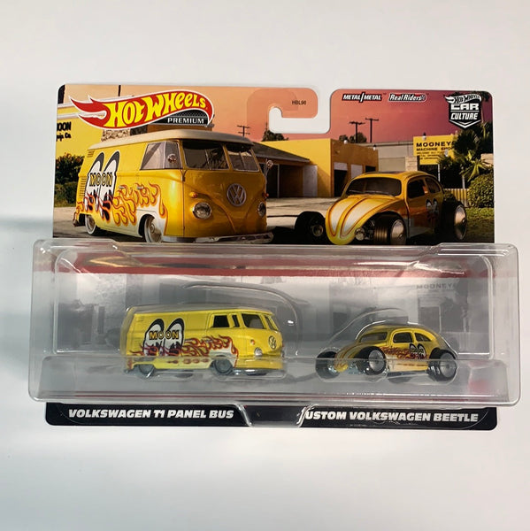 Hot Wheels 1/64 Car Culture 2 Pack Volkswagen T1 Panel Bus & Custom Volkswagen Beetle Mooneyes - Damaged Card