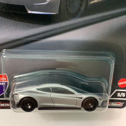 Hot Wheels 1/64 Car Culture American Scene Tesla Roadster Silver
