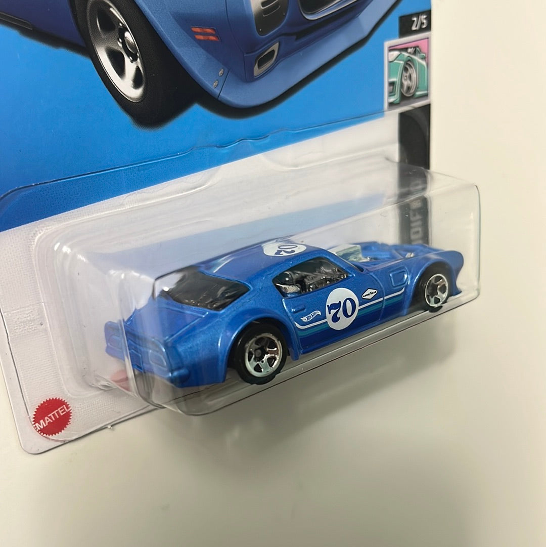 Hot Wheels 1/64 1970 Pontiac Firebird Blue - Damaged Card