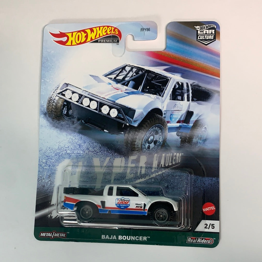 Hot Wheels 1/64 Car Culture Hyper Haulers Baja Bouncer White