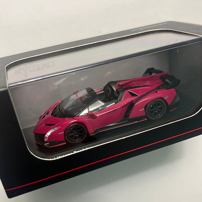 1/64 Kyosho Lamborghini Veneno Roadster Magenta / Red Line