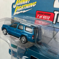 *Damaged Box* Johnny Lightning 1/64 Truck & Trailer 2005 Cadillac Escalade w/ Camper Trailer