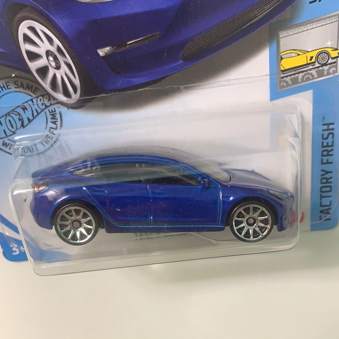 Hot Wheels 1/64 Tesla Model 3 Blue