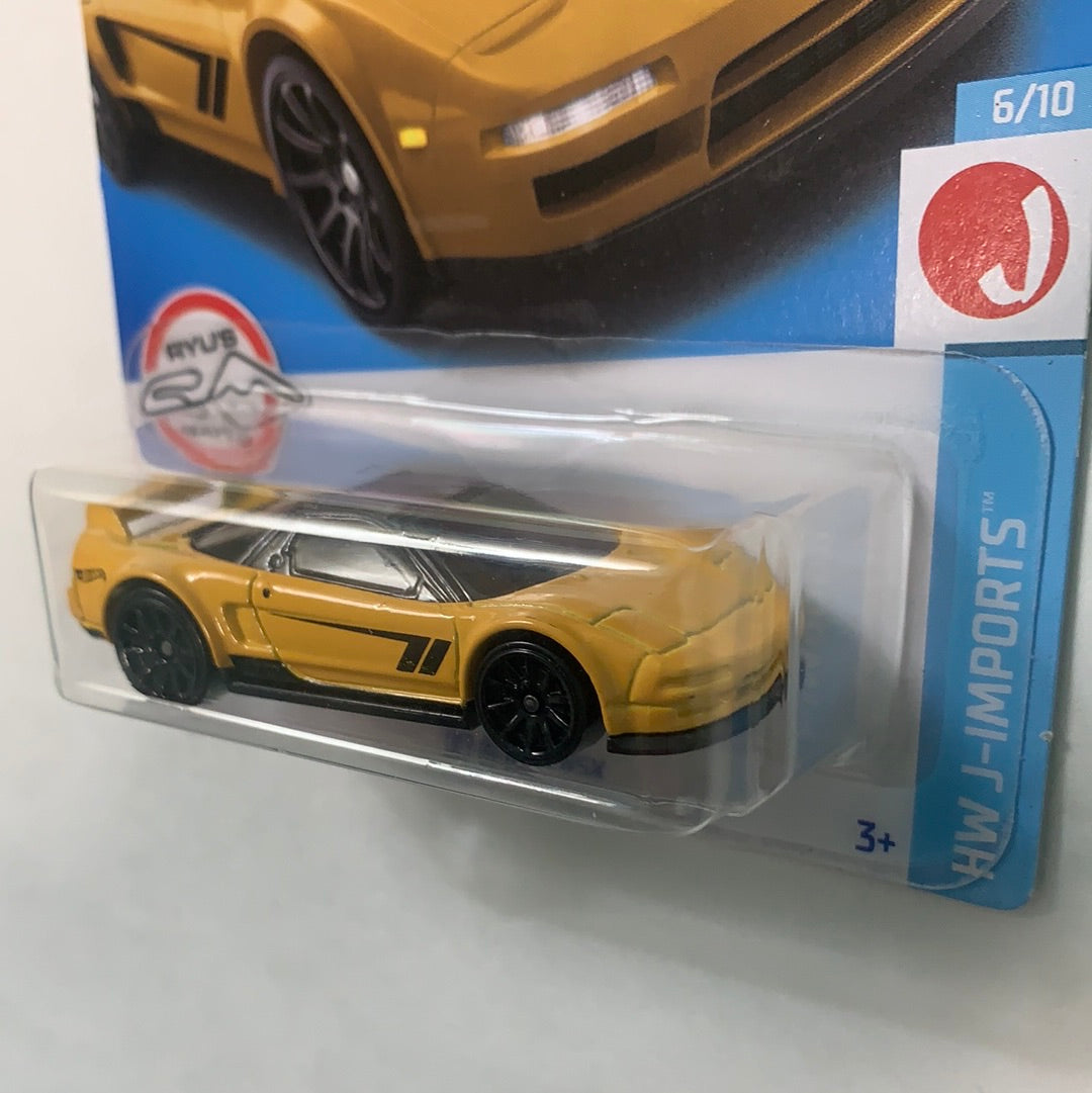 Hot Wheels 1/64 ‘90 Acura NSX Yellow