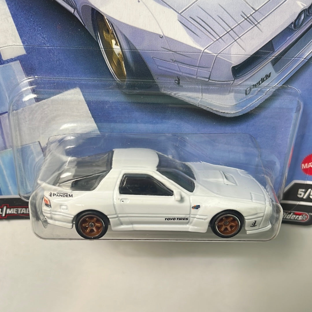 Hot Wheels 1/64 Car Culture Ronin Run Mazda RX7 FC Pandem White