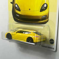 Matchbox 1/64 70 Years Porsche Panamera Yellow