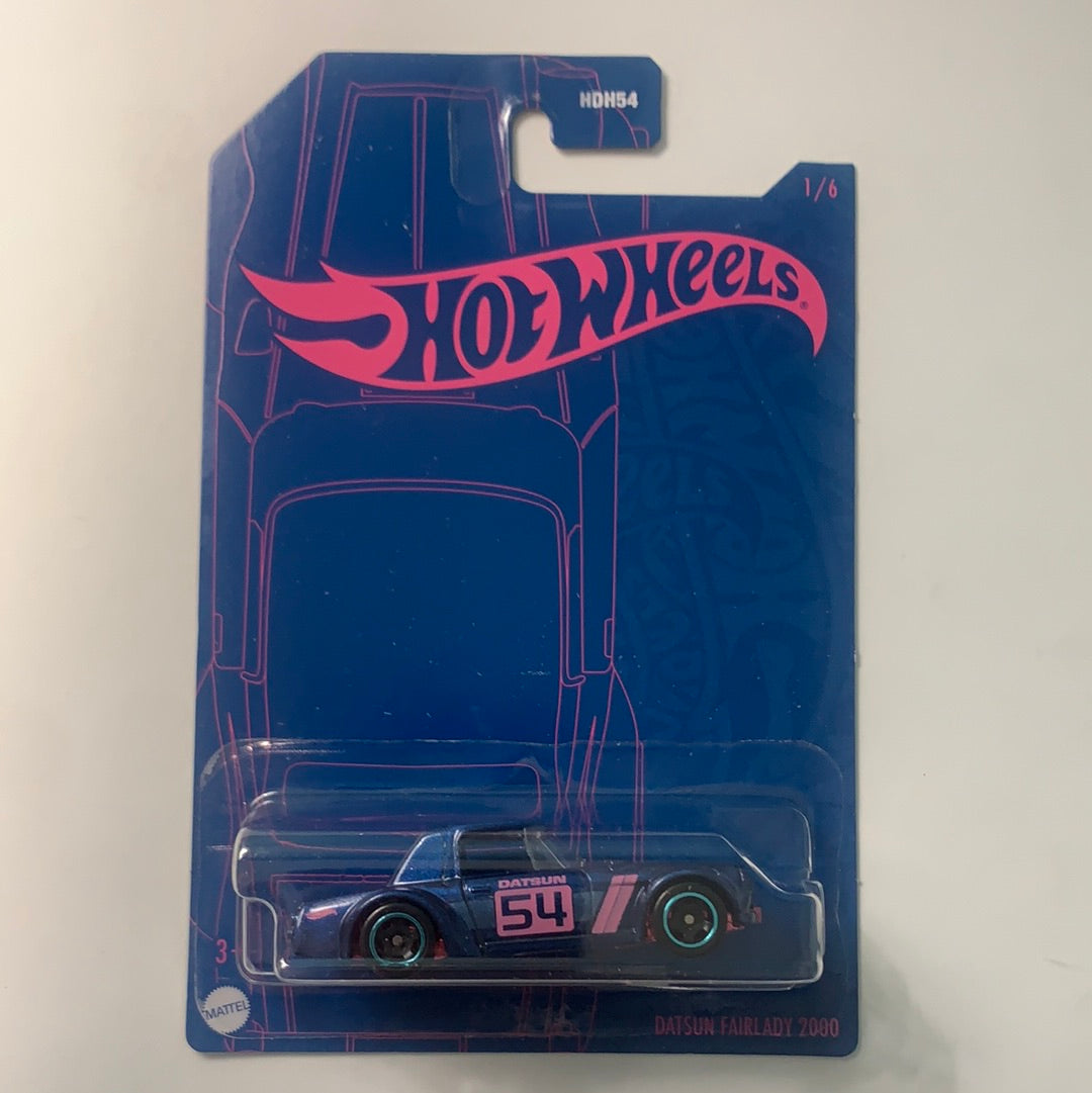 Hot Wheels 1/64 2022 Satin Blue & Pink Datsun Fairlady 2000 Blue - Damaged Box