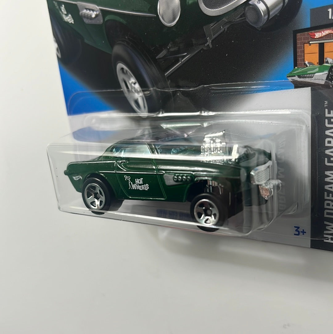 Hot Wheels 1/64 Volvo P1800 Gasser Green - Legends Tour