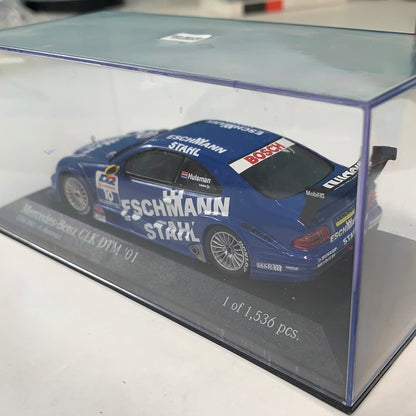 1/43 Minichamps Mercedes CLK Coupé DTM 2001 Team Manthey