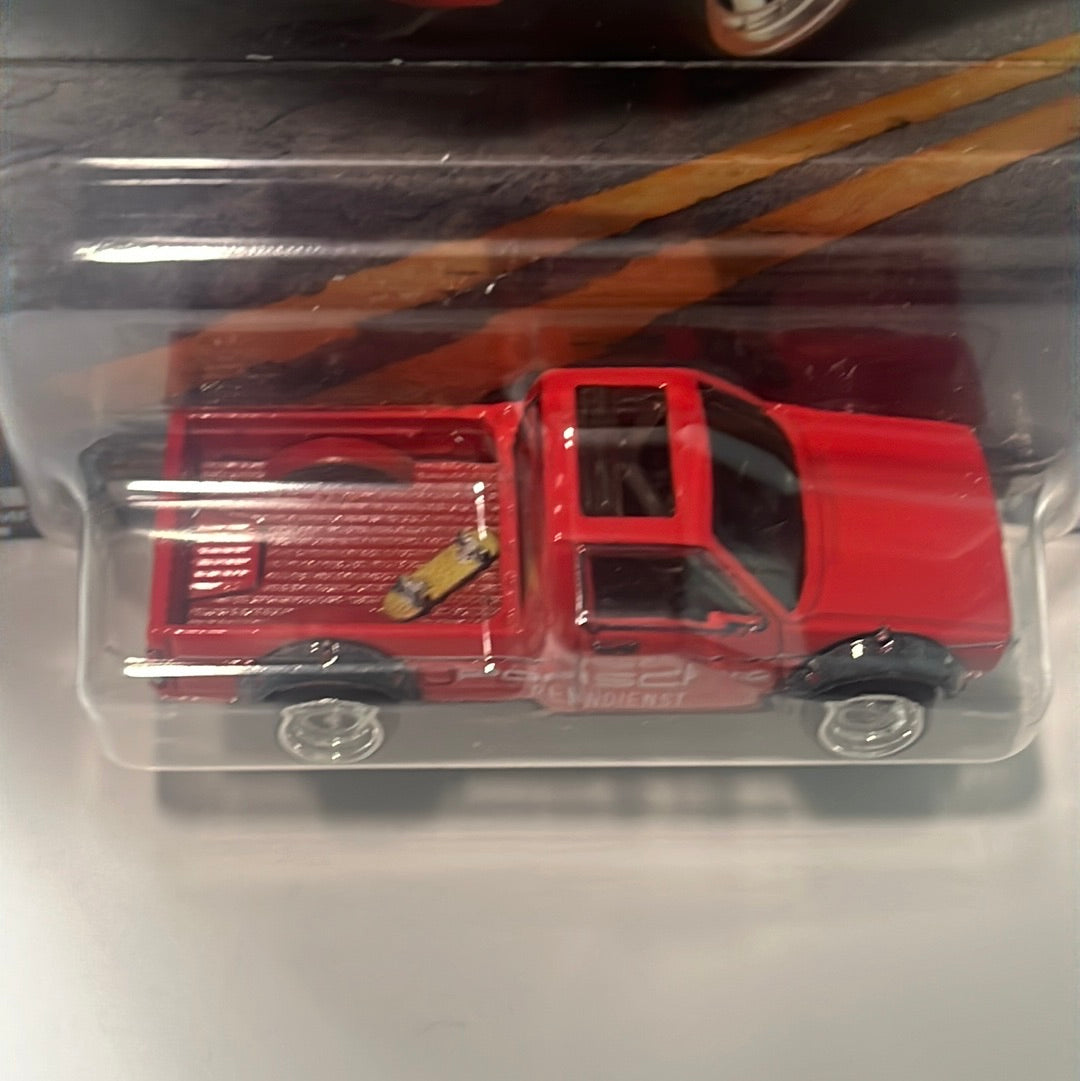 Hot Wheels Boulevard Mix P Volkswagen Caddy Red