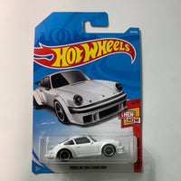 Hot Wheels Porsche 934 Turbo RSR White