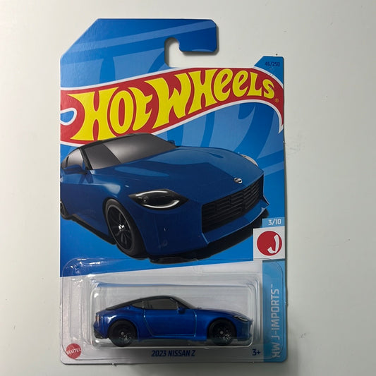 Hot Wheels 1/64 2023 Nissan Z Blue