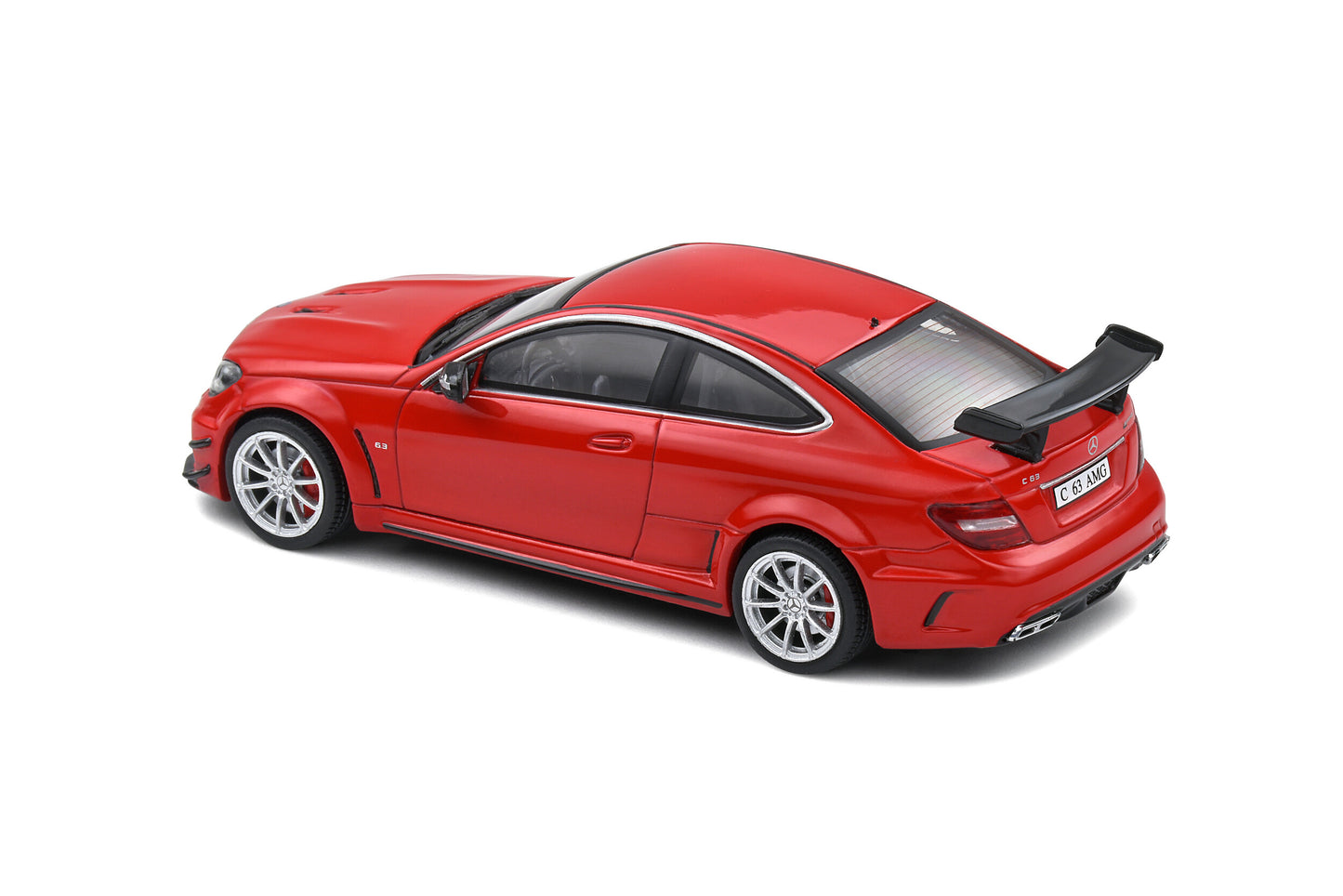 1/43 Solido MERCEDES-BENZ C63 AMG BLACK SERIES – FIRE OPAL RED – 2012